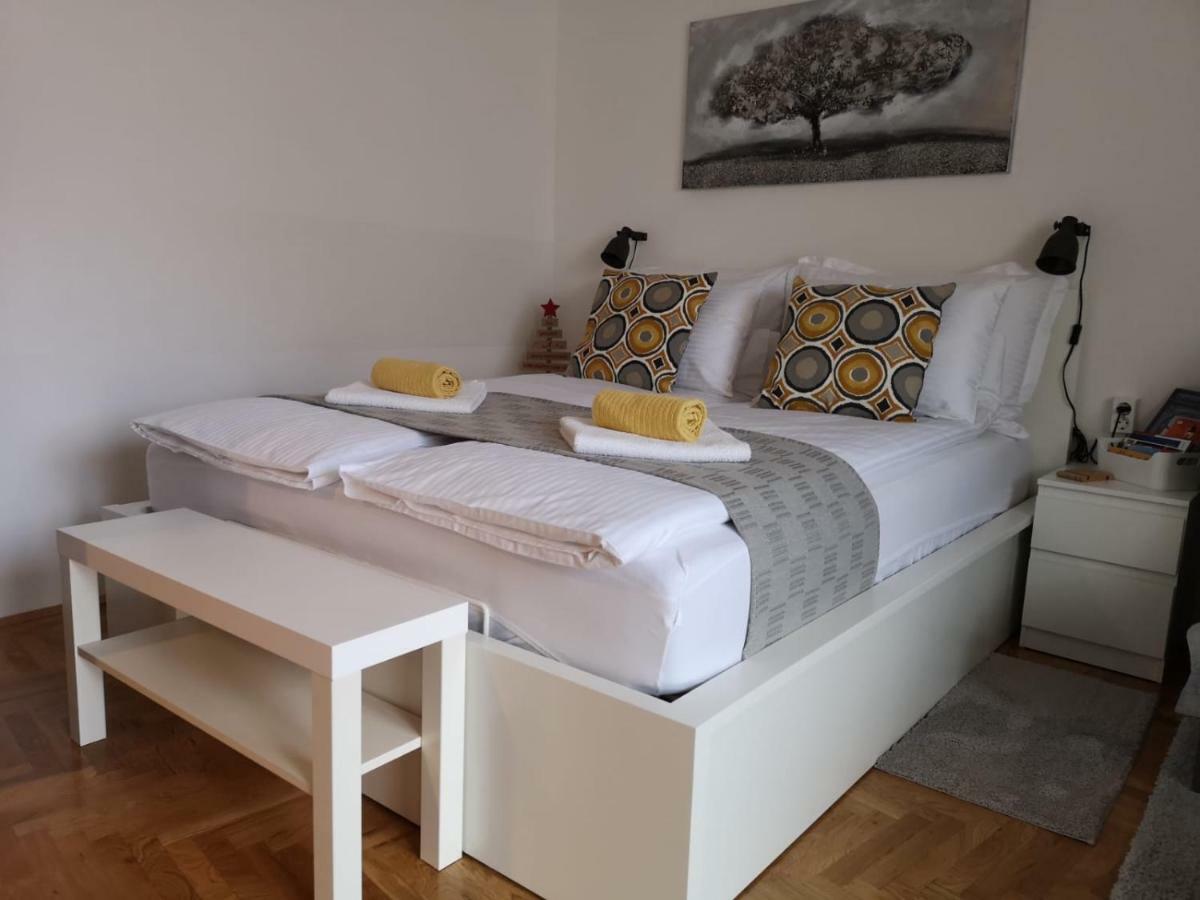 Studio Apartman Comodo Zagreb Exterior photo
